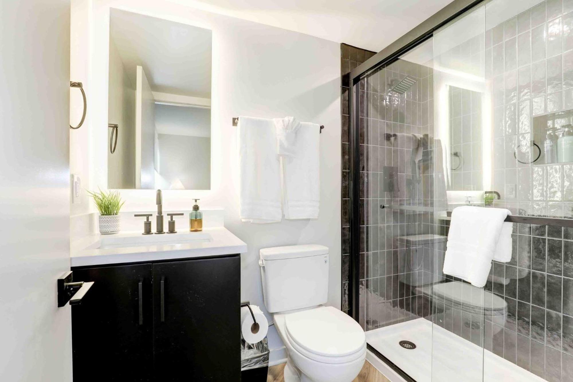 2Br Executive Apartment With Spacious Layout Άρλινγκτον Εξωτερικό φωτογραφία