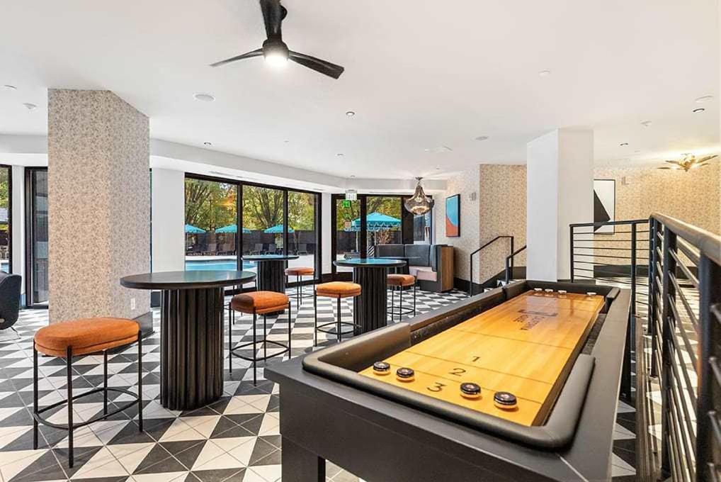 2Br Executive Apartment With Spacious Layout Άρλινγκτον Εξωτερικό φωτογραφία